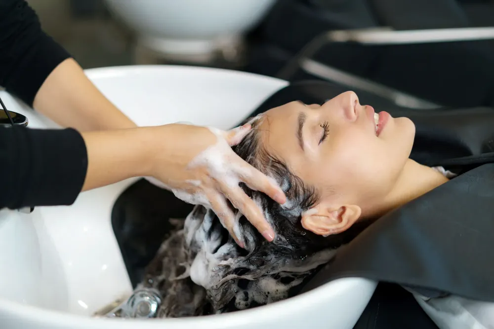 Application shampoing